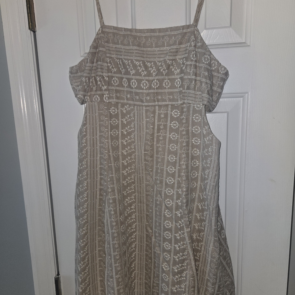 Trixxi Beige Patterned Mini Dress